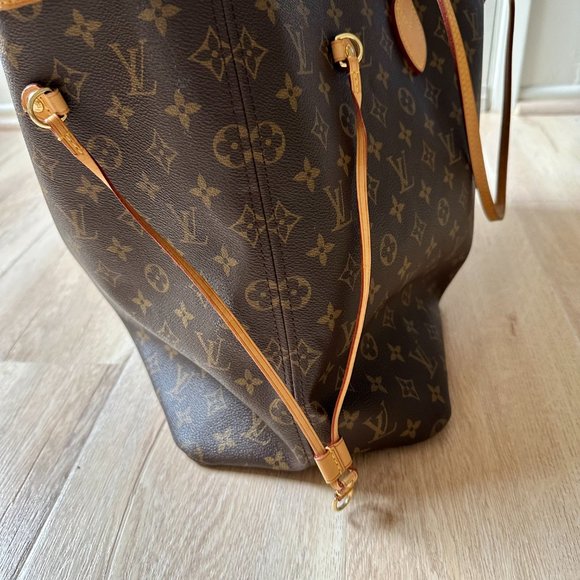 Authentic  Louis Vuitton Monogram M40990 Neverfull Gm Tote - Picture 2 of 7